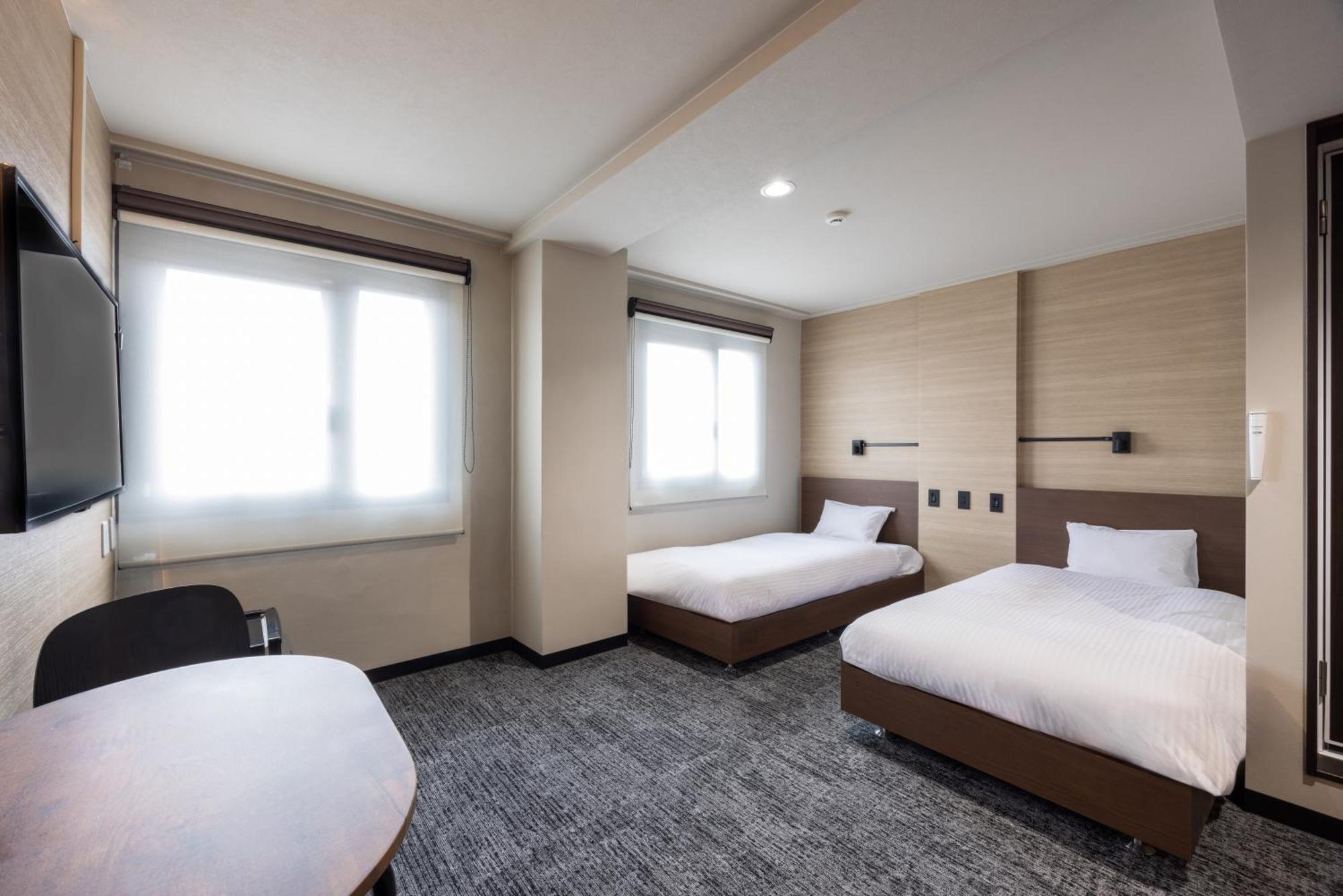 Fukuyama Royal Hotel Zewnętrze zdjęcie
